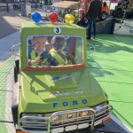 't Is kermis op de kermis!
